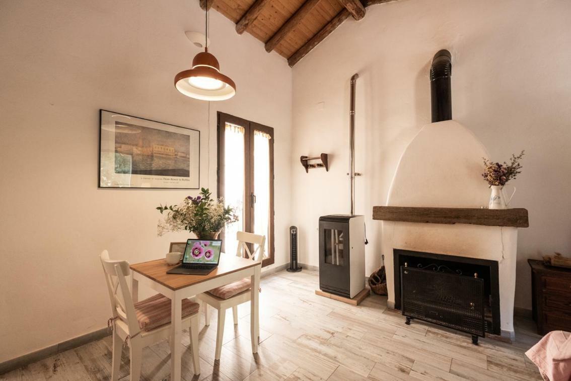 El Molino Del Corcho Apartment Cazalla de la Sierra Ngoại thất bức ảnh